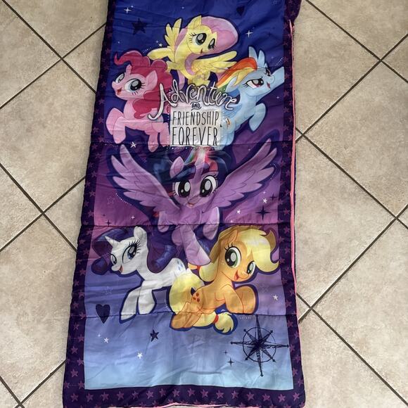 2017 My Little Pony Sleeping Bag w/ Carrying Case - Picture 1 of 8